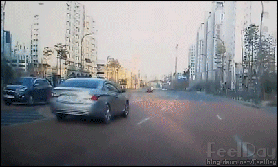 달리기 잘하는 어린아이.gif | 인스티즈