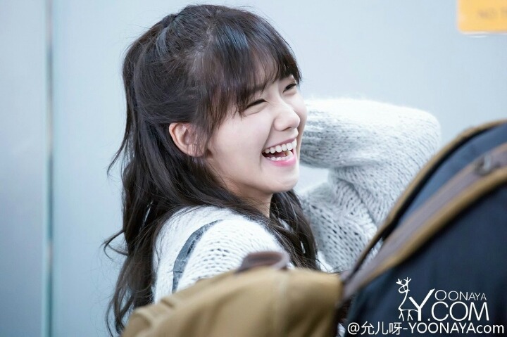 진리의 흑발 생머리 윤아.jpg | 인스티즈