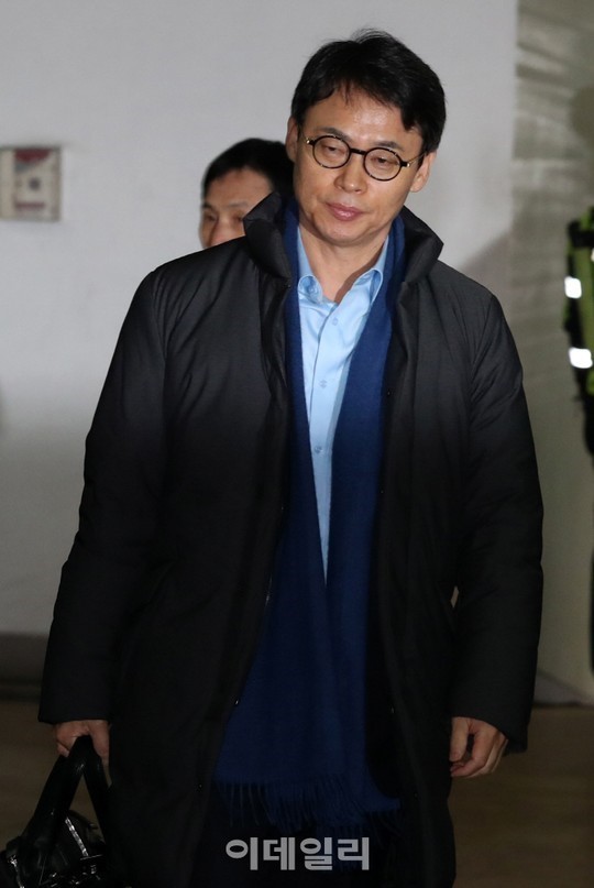 특검 마지막날 기념)) 이규철 특검보 패션을 알아보자.jpg | 인스티즈