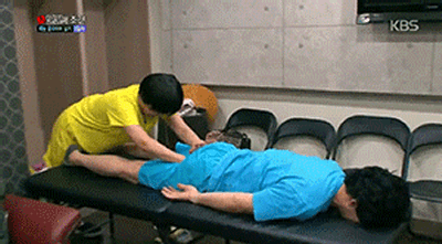 여자 후배에게 엉덩이 털린 유재석.jpgif | 인스티즈