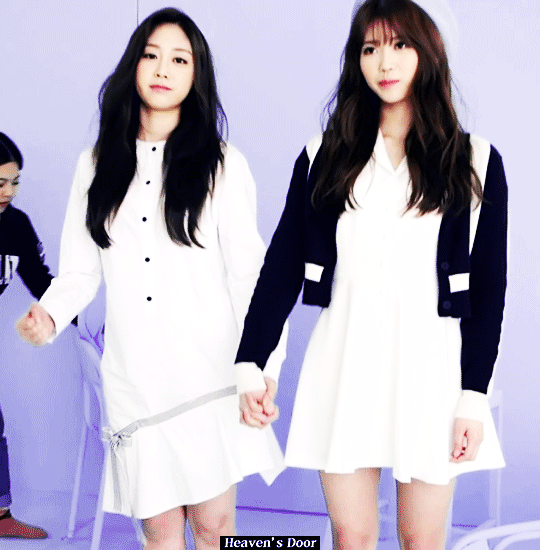 [러블리즈] 서지수 & 이미주 커플 gif | 인스티즈