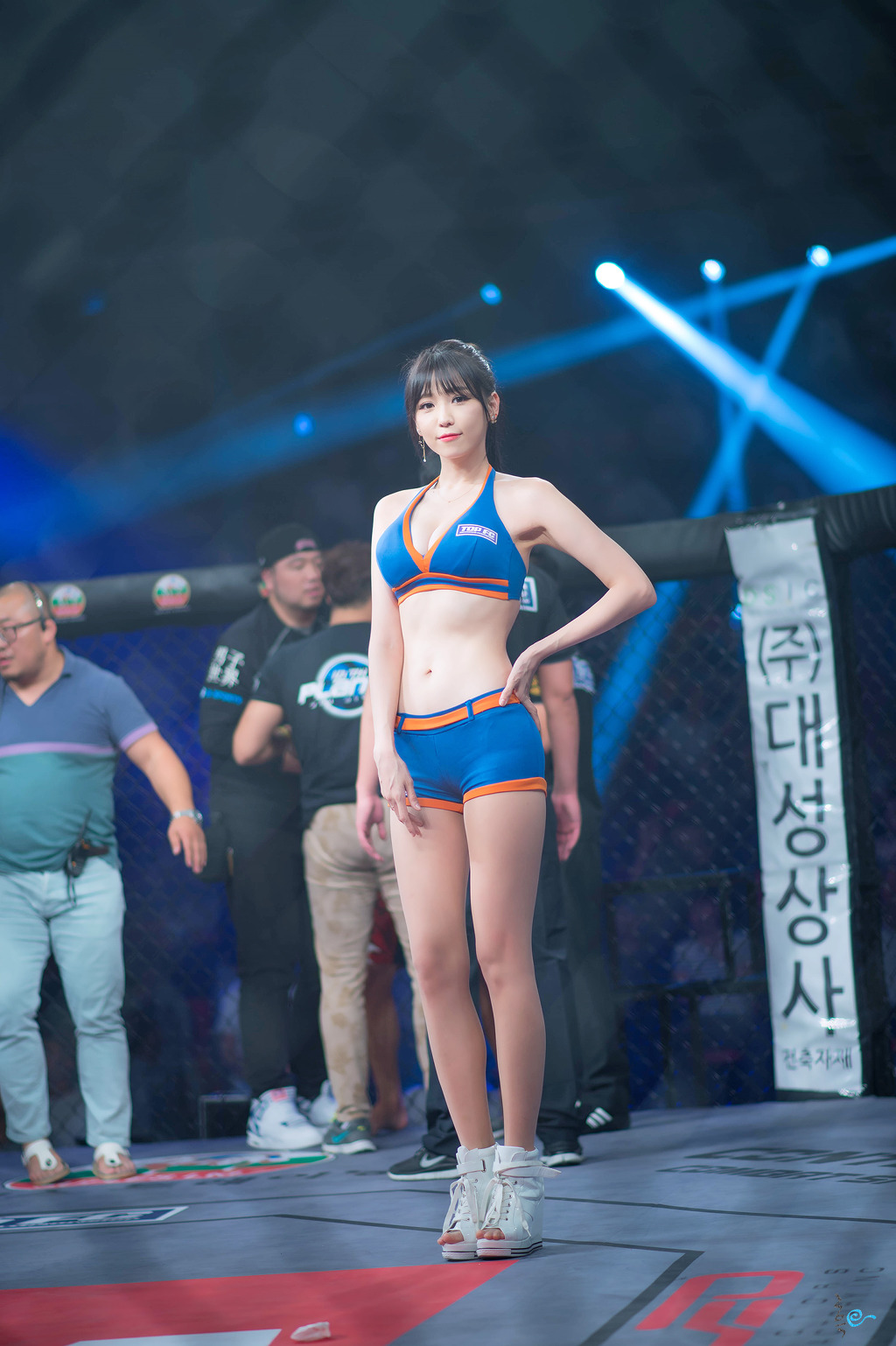 탱크톱 입은 이은혜 | 인스티즈