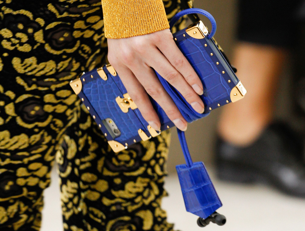 [루이비통] Louis Vuitton 신상 아이폰 7 케이스 가격정보 | 인스티즈