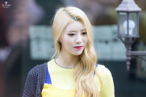 [러블리즈] 간만에 낮술해서 미주 | 인스티즈