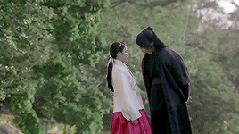 달의 연인 - 보보경심 려 아이유 미리보기.gif | 인스티즈
