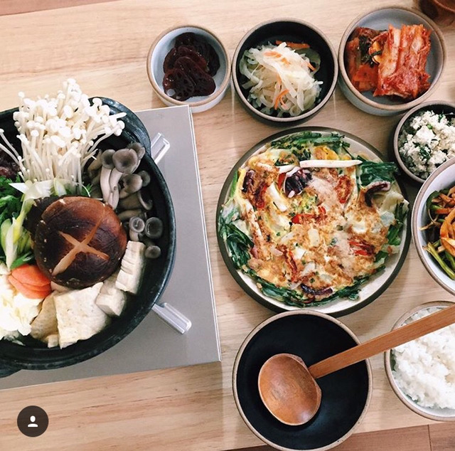 한국의 안흔한 집밥 플레이팅 | 인스티즈