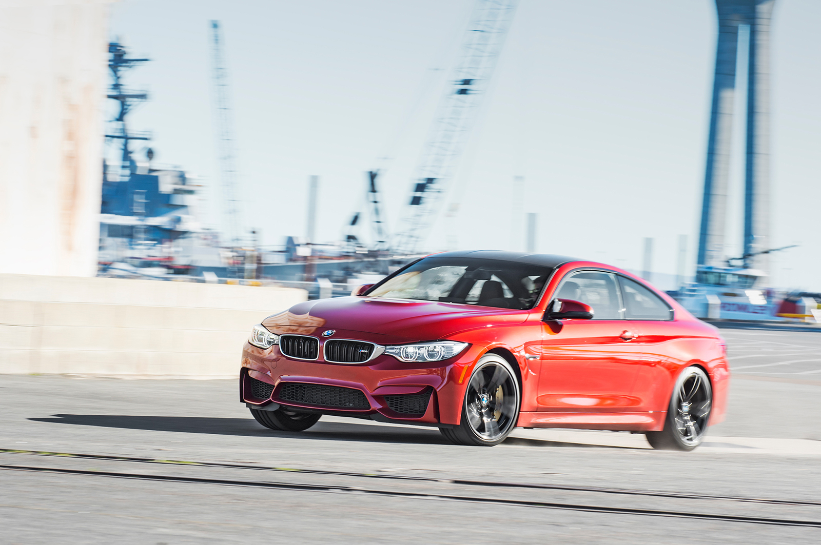 쉐보레 신형 카마로 vs BMW M4 | 인스티즈