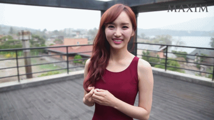 윤태진 아나운서.gif | 인스티즈
