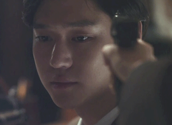 [시카고타자기] 벗을 죽게만든 신율이 죽음을 맞이하는 법.gif | 인스티즈