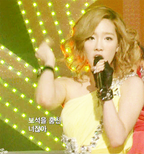 태연 헤어스타일 변천사.gif | 인스티즈