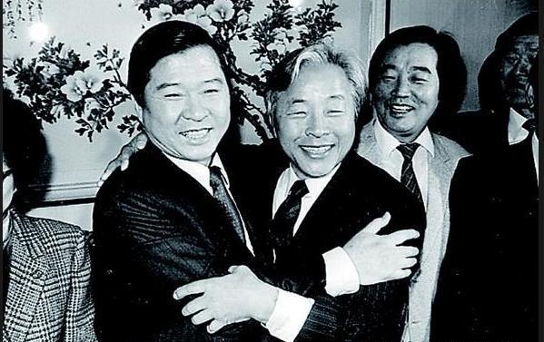대한민국 민주화를 만들어낸 두 대통령 | 인스티즈