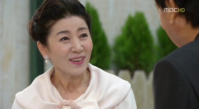 [지붕킥] 자옥 때문에 방귀 참는 순재 | 인스티즈