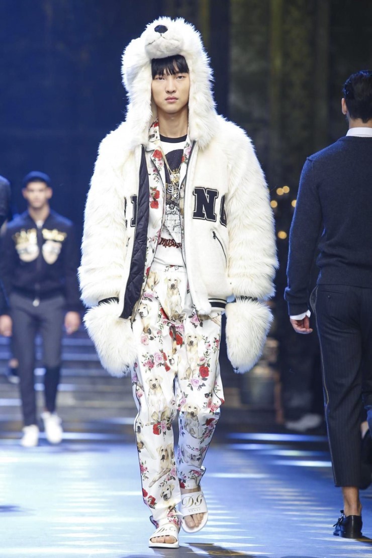동양인에게만 특정 의상 입히고 있는 Dolce & Gabbana | 인스티즈