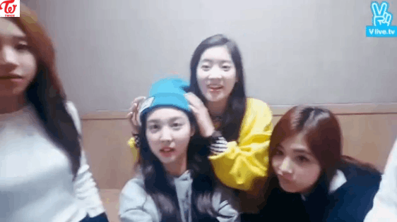 레드벨벳 맏언니와 트와이스 맏언니의 공통점.gif | 인스티즈