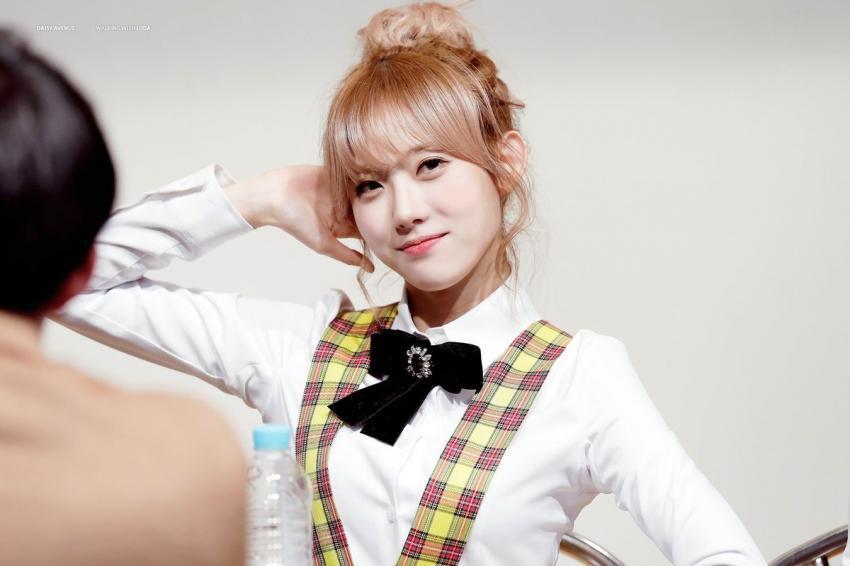 우주소녀 섹시담당 루다 | 인스티즈