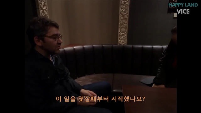 천조국의 저널리스트가 본 일본의 여고생 상업시장 | 인스티즈