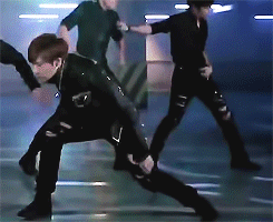 여자들은 모르는 남자들의 흔한 장난.gif | 인스티즈