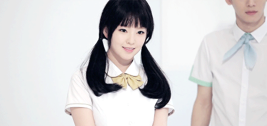 아이린 교복 모델 시절.jpgif | 인스티즈