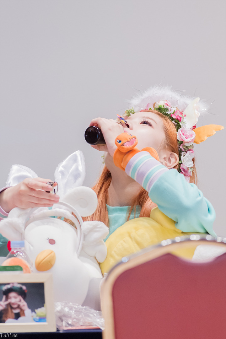 [트와이스] 쌍화탕 한잔하는 다현이 | 인스티즈
