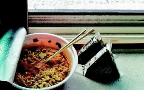 화장실서 혼자 밥먹는 대학생들.. | 인스티즈