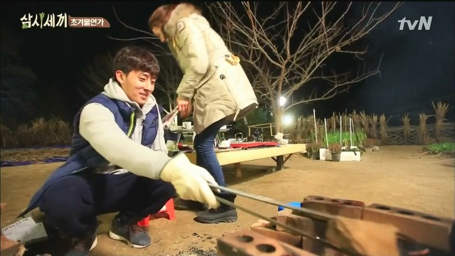 [삼시세끼] 최지우한테 작업거는 이서진(feat.해태)ㅋㅋㅋㅋㅋㅋㅋㅋㅋ.jpg | 인스티즈