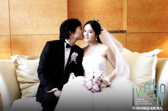 당시 23살이란 나이에 결혼한 배우.jpg | 인스티즈