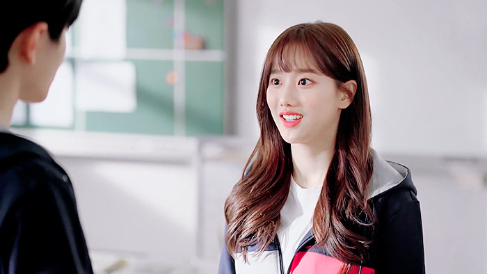 기억해..? 복도에서 떠들다.. 같이 혼나던 우리 둘... 기억 조작이 따로 없는 하이틴 웹드 | 인스티즈