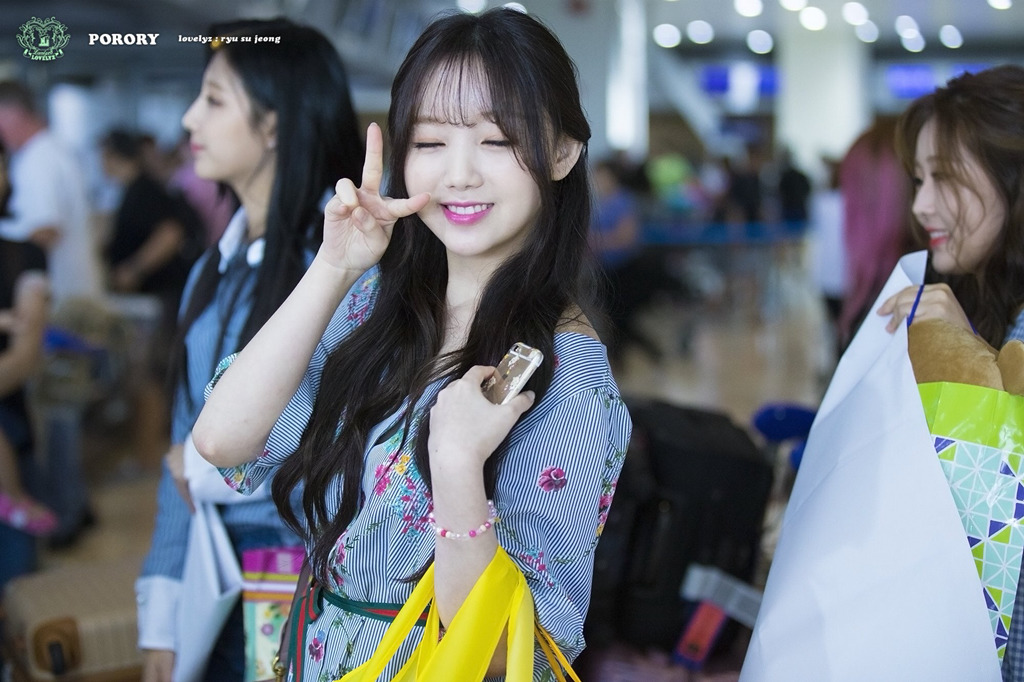 [러블리즈] 거래처에서 다시 회사로 돌아와서 케이 | 인스티즈