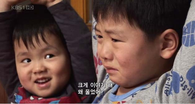 친구들이랑 슬픈영화 볼 때 신경쓰이는거 | 인스티즈