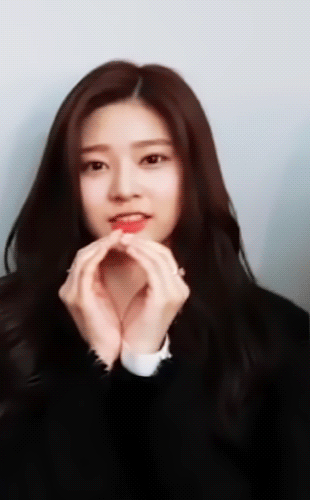 외모는 유잼인 고등학생 아이즈원 김민주.jpgif | 인스티즈