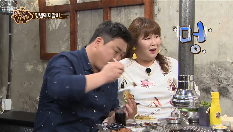 고깃집에서 빵 먹는 사람들 | 인스티즈