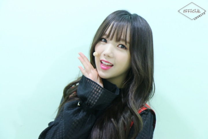 [러블리즈] 밥먹고 운동할지 운동하고 밥먹을지 고민돼서 케이 | 인스티즈