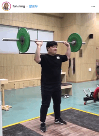 행님들 스쿼트 이렇게 하는거 맞나요?.gif | 인스티즈