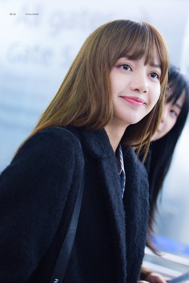 공항 돌아다니는 블랙핑크 | 인스티즈