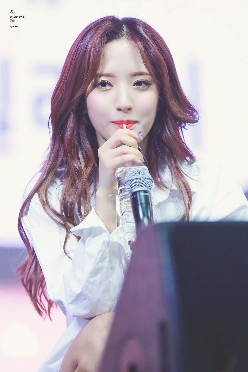 또다른 아이돌 얼굴천재 우주소녀 보나.jpg | 인스티즈