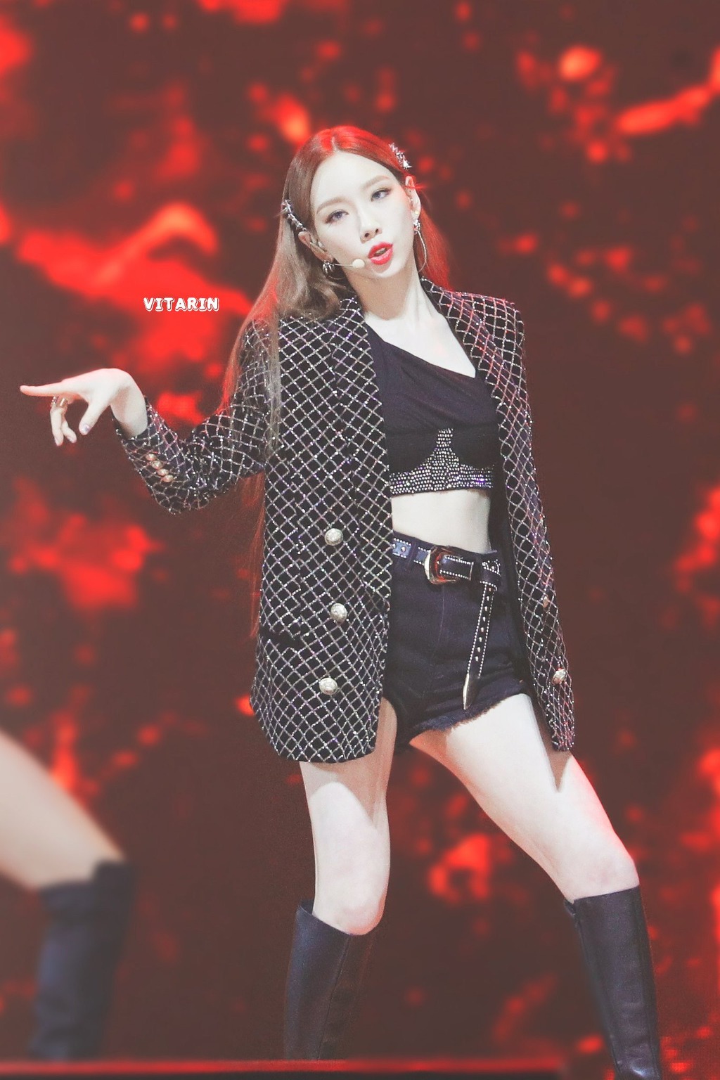 9952D9345E8768E00FFDDD