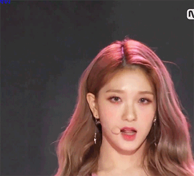 [움짤데이터주의] 2018 MAMA 프로미스나인.gif | 인스티즈
