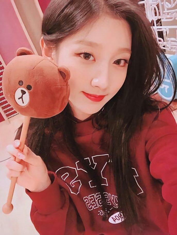 [러블리즈] 저녁 얻어먹는데 메뉴선정 머하지 싶어서 아무나 | 인스티즈