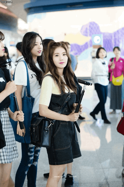 ??? : 아... 아이 돌보기 너무 힘드네 | 인스티즈