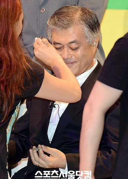문통령 노란색 착붙 모음.jpg | 인스티즈
