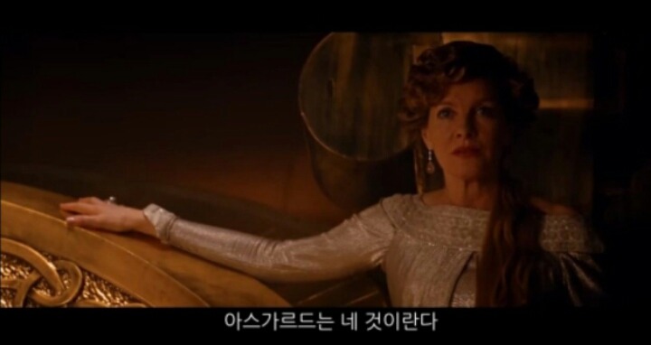 [마블] 토르에서 삭제되었던 로키 장면들(개짠내주의) | 인스티즈