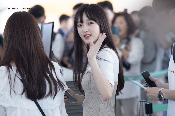 아침엔 최예나와 미녀들.jpgif | 인스티즈