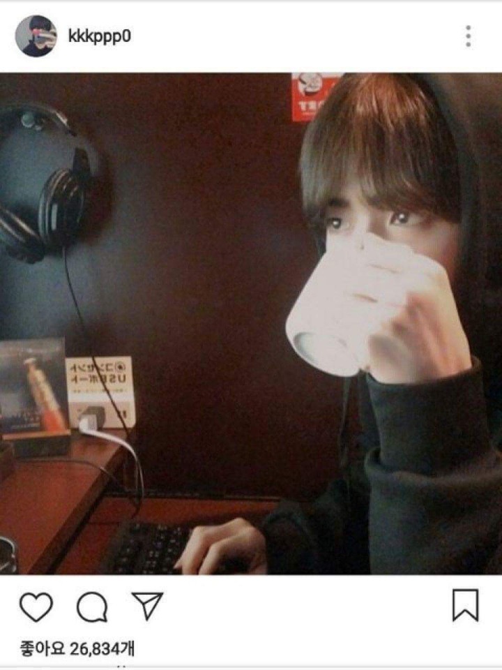 방탄소년단 뷔를 코스프레하는 어느 일본인 | 인스티즈