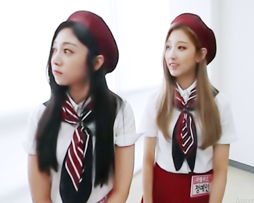 평소 서로 닮았다는 얘기 엄청듣는 러블리즈 멤버.jpgif | 인스티즈