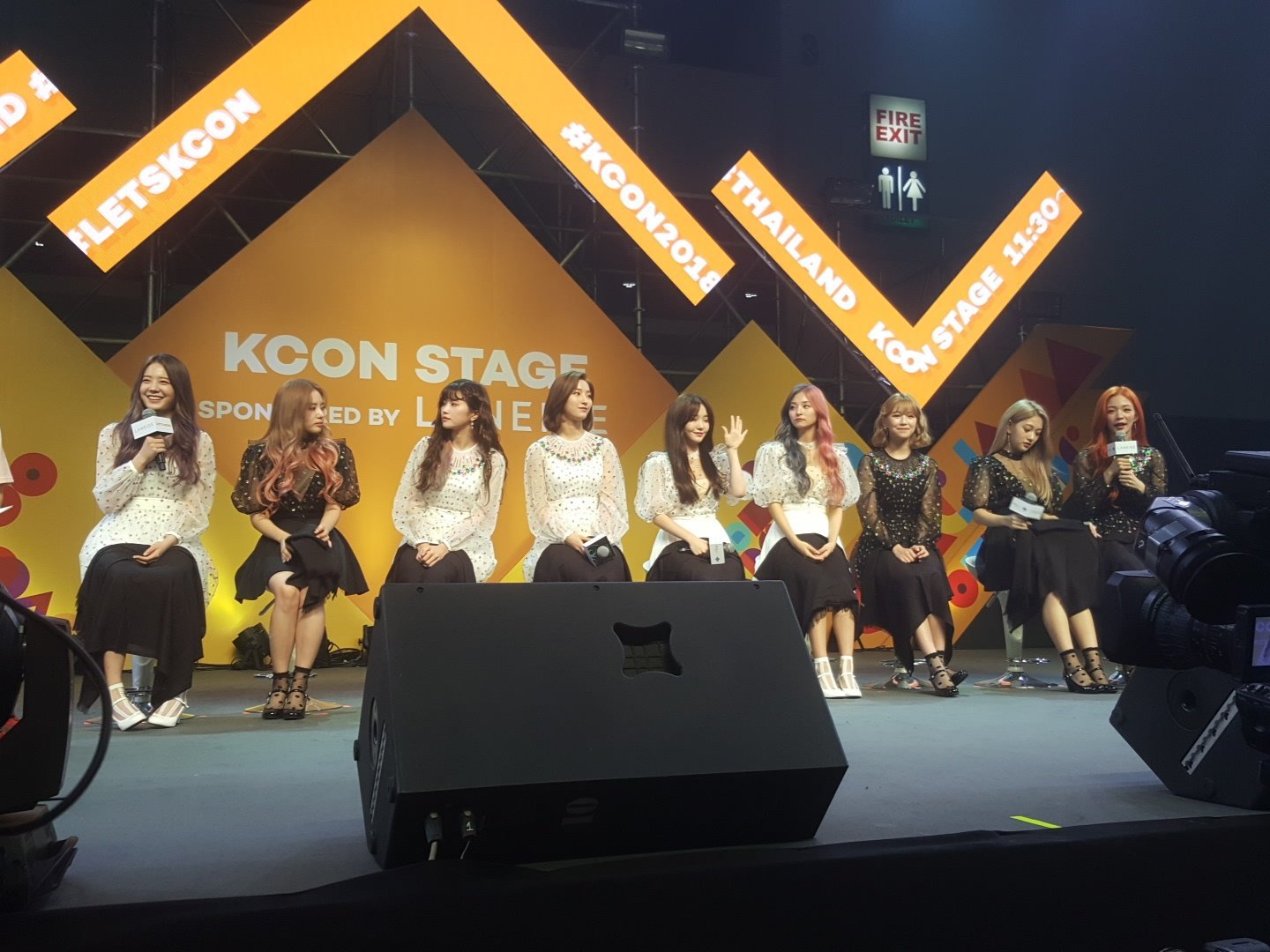 프로미스나인 태국 k콘사진 | 인스티즈
