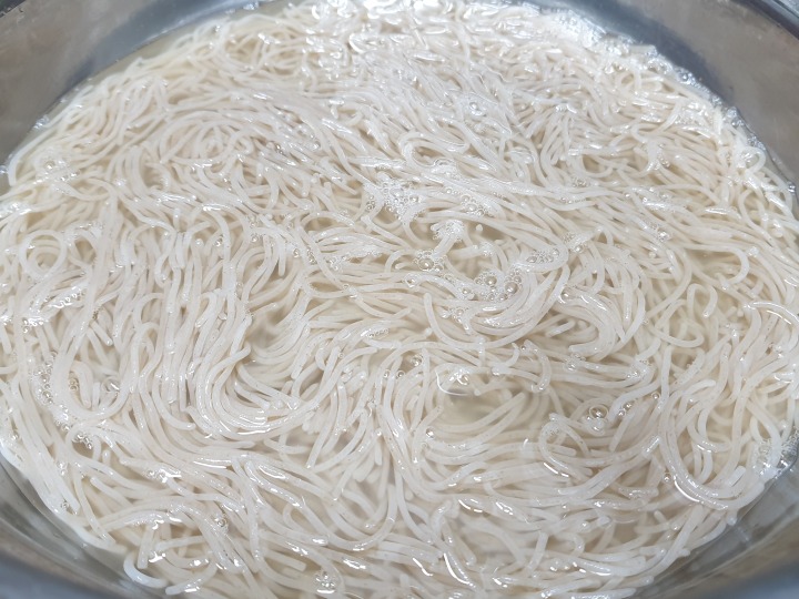 보리랑국수 이미지