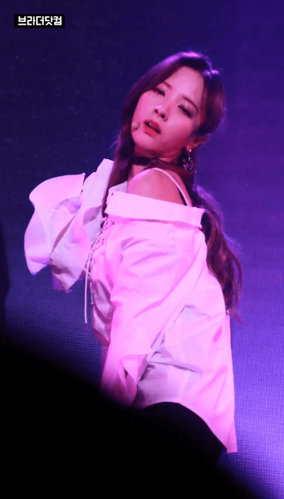우주소녀의 섹시담당 보나 ㄷㄷㄷ.gif | 인스티즈