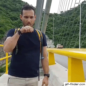 제사상 술 돌리는 방법.gif | 인스티즈