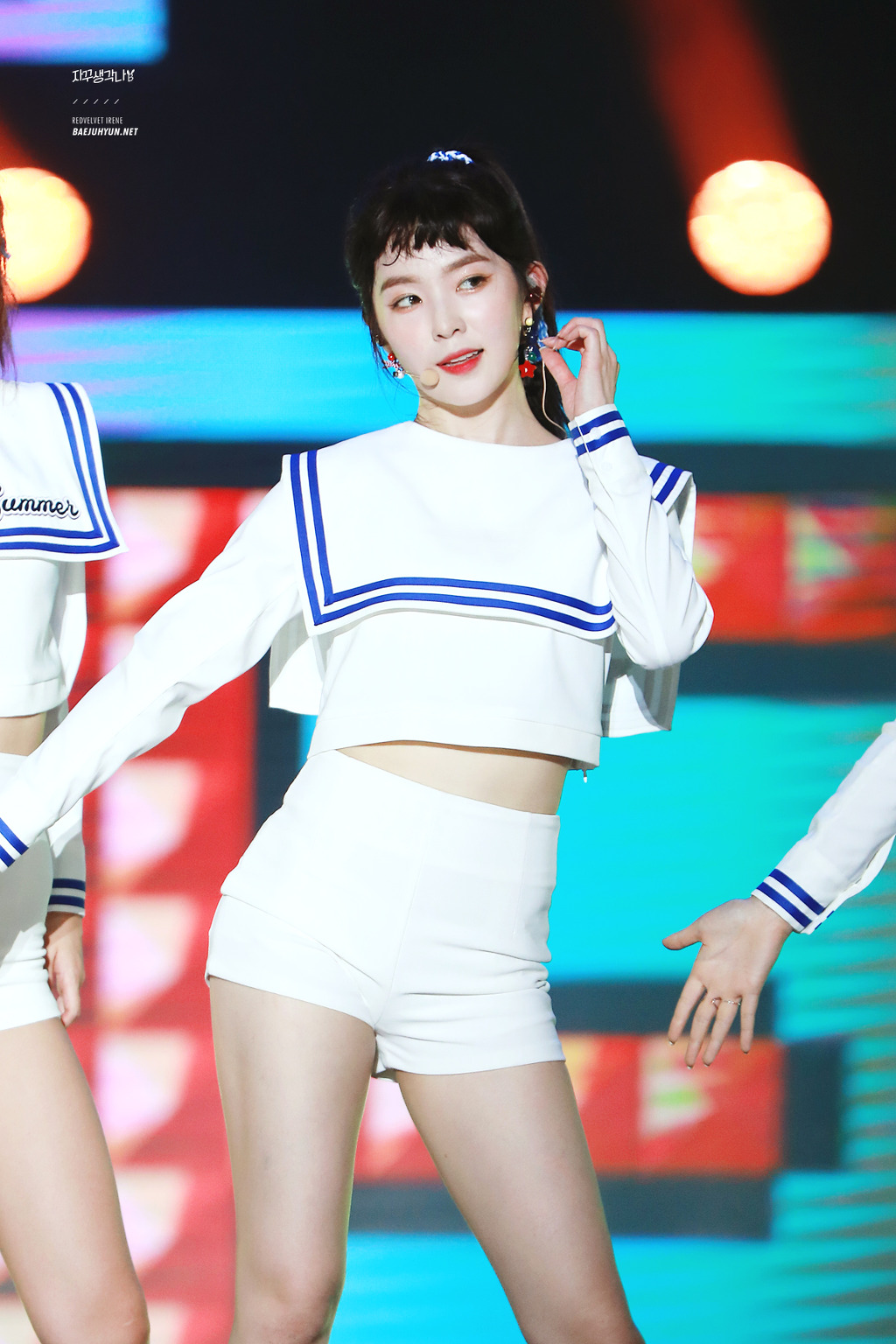 마린룩 입은 아이린.jpg | 인스티즈