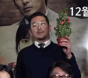  인사할 때 모습이 깨알같이 다른 영화 1987 팀.gif | 인스티즈